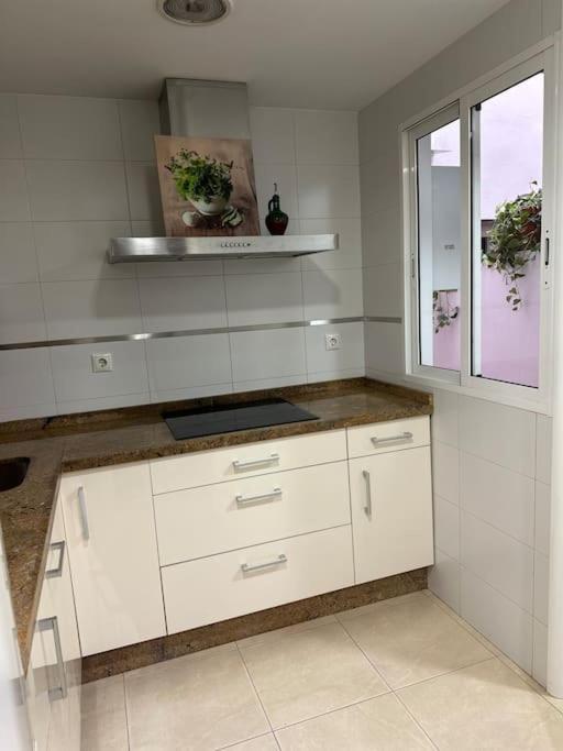 Apartamento Turistico O.N Renfe Cordoba Luaran gambar