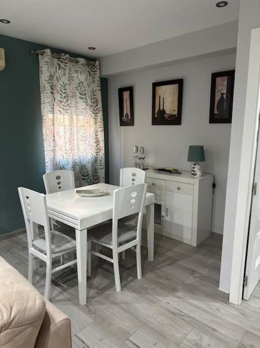 Apartamento Turistico O.N Renfe Cordoba Luaran gambar